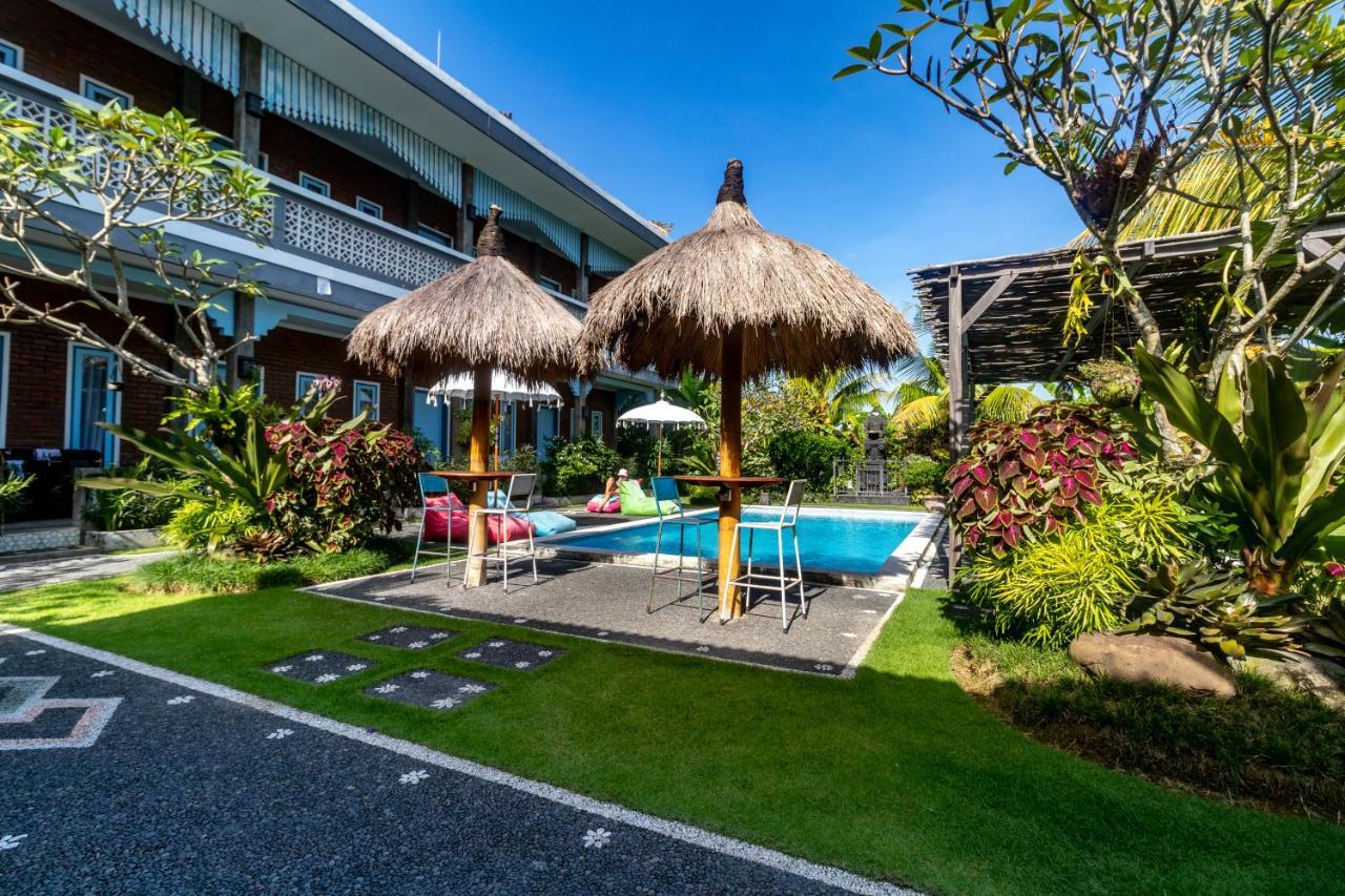 D-Anyar Stay And Surf Canggu Exterior foto